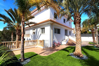 Villa - Resale - Orihuela Costa - Campoamor