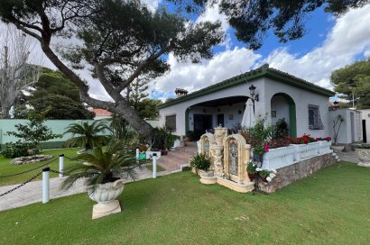 Villa - Resale - Orihuela Costa - Campoamor