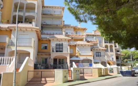 Poles Buying Real Estate in Spain Through Unlicensed Agents Often Have Problems with Documentation!