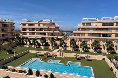 Resale - Apartment - Orihuela Costa - Villamartín