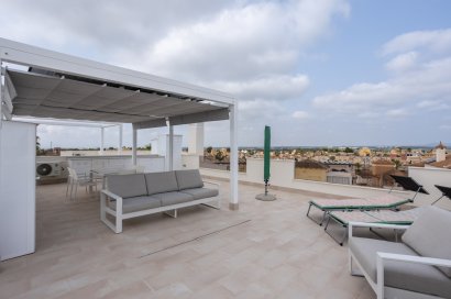 Resale - Apartment - Orihuela Costa - Villamartín