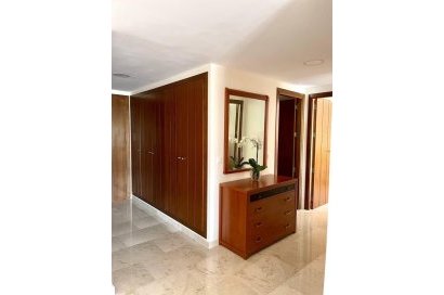 Resale - Apartment - Orihuela Costa - Punta Prima