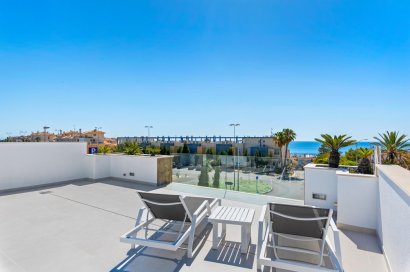 Resale - Villa - Orihuela Costa - Campoamor