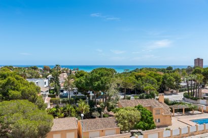 Resale - Apartment - Orihuela Costa - Campoamor