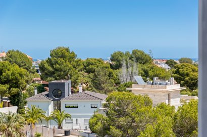 Resale - Apartment - Orihuela Costa - Campoamor