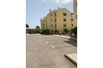 Resale - Apartment - Orihuela Costa - Campoamor