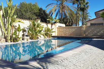 Resale - Villa - Orihuela Costa - La Zenia