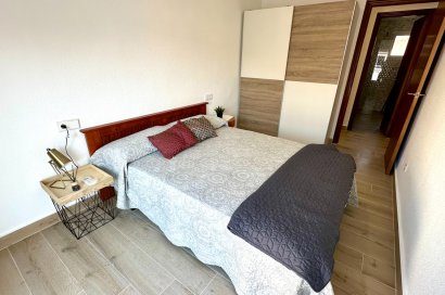 Resale - Villa - Torrevieja - Playa de los Naufragos