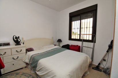 Resale - Villa - Villamartín - PAU 8