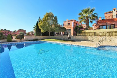 Resale - Villa - San Miguel de Salinas