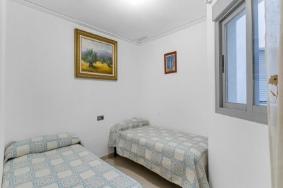 Resale - Apartment - Torrevieja - La Mata