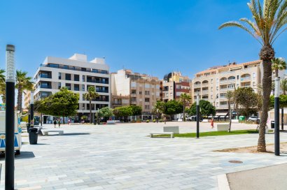 Resale - Apartment - Torrevieja - La Mata