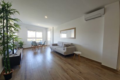 Resale - Apartment - Torrevieja - El Acequión - Los Náufragos