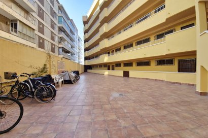 Resale - Apartment - Torrevieja - El Acequión - Los Náufragos