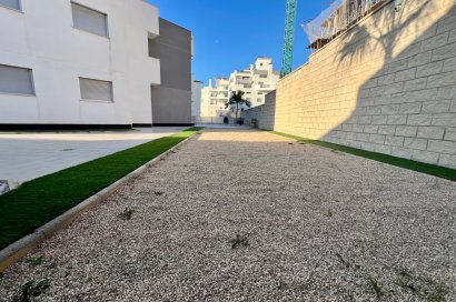 Resale - Apartment - Orihuela Costa - Villamartín