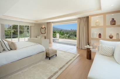 Resale - Villa - Marbella - Nueva Andalucía