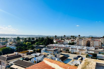 Resale - Apartment - Torrevieja - El Chaparral