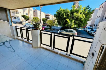 Resale - Apartment - Torrevieja - El Chaparral