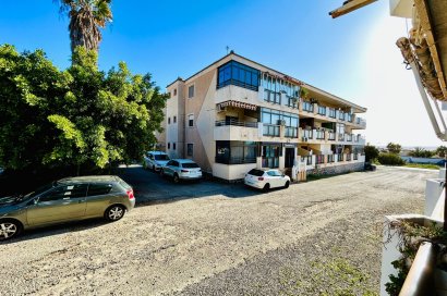 Resale - Apartment - Torrevieja - El Chaparral