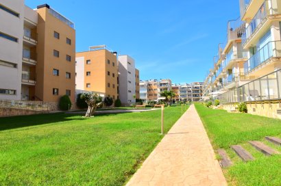 Resale - Apartment - Orihuela Costa - Villamartín