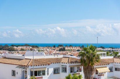 Resale - Villa - Orihuela Costa - Punta Prima