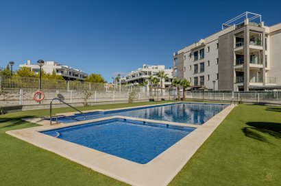 Resale - Apartment - Orihuela Costa - Villamartín