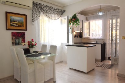 Resale - Villa - Orihuela Costa - La Florida