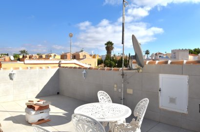 Resale - Villa - Orihuela Costa - La Florida